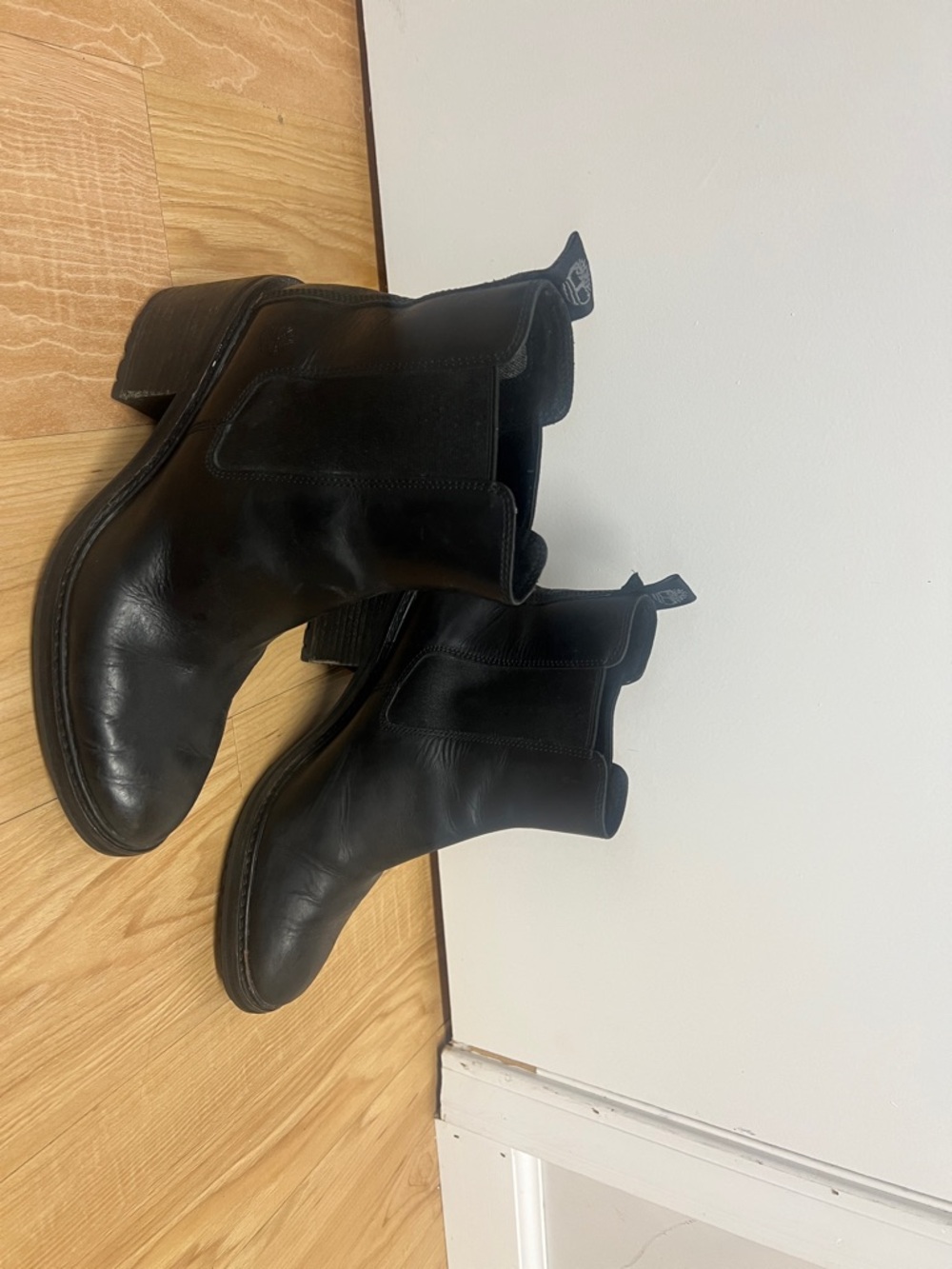 Timberland Black Leather Chelsea Ankle Boots